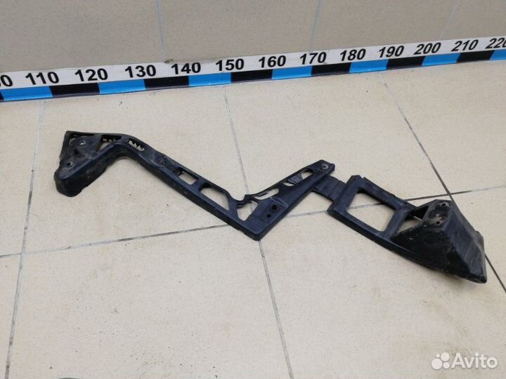 Кронштейн крепления бампера задний правый Ford