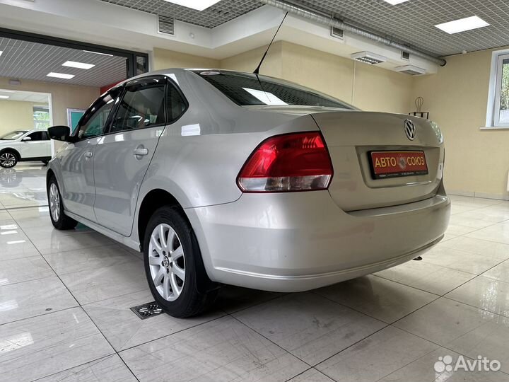 Volkswagen Polo 1.6 МТ, 2011, 175 000 км