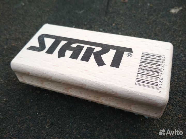 Щётка лыжная start