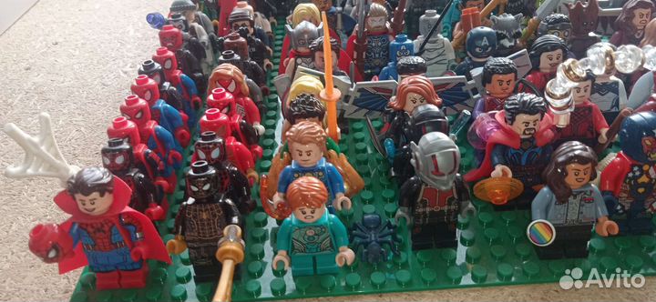 Lego фигурки Марвел