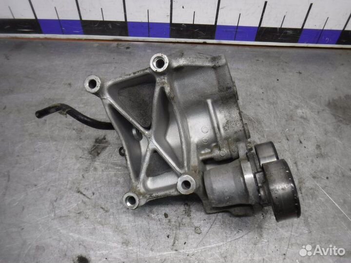 Кронштейн генератора Hyundai Santa Fe classic D4EA