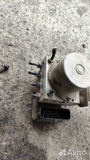 Блок абс на Киа Сид 2 JD. 12-18