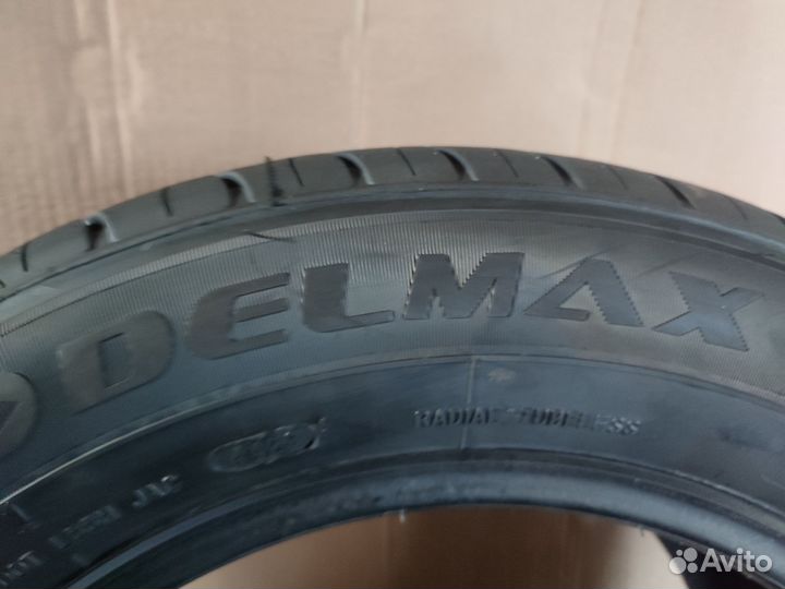 Delmax UltimaTour 215/60 R16