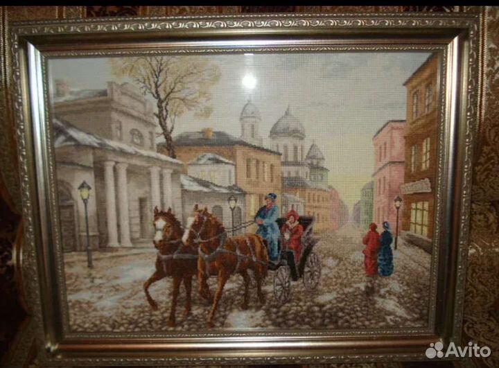 Картина вышитая