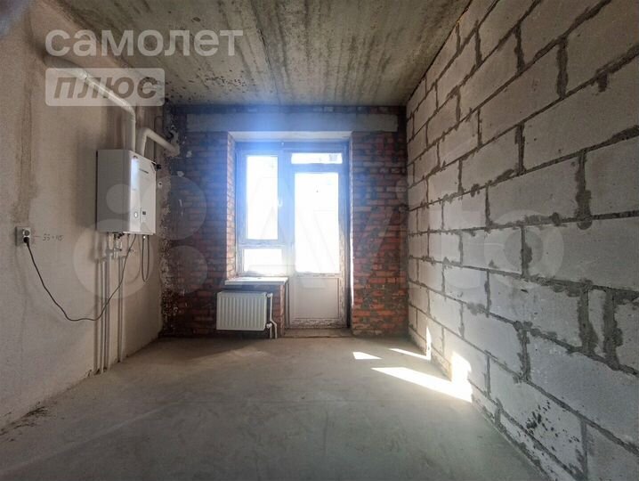 2-к. квартира, 47 м², 1/3 эт.