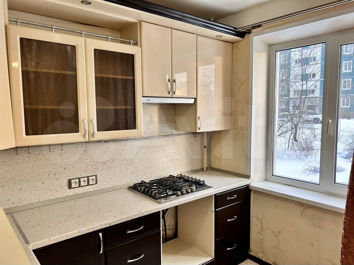 1-к. квартира, 48 м², 1/5 эт.