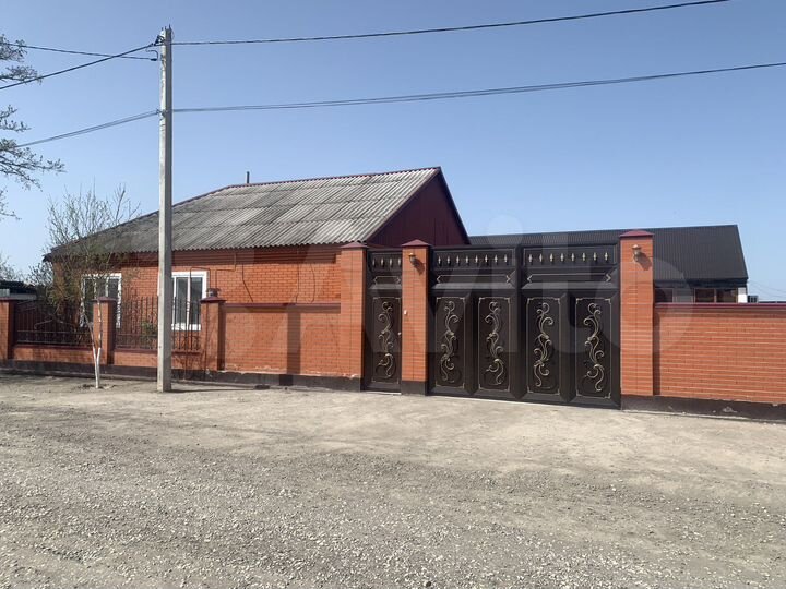 Дом 200 м² на участке 20 сот.