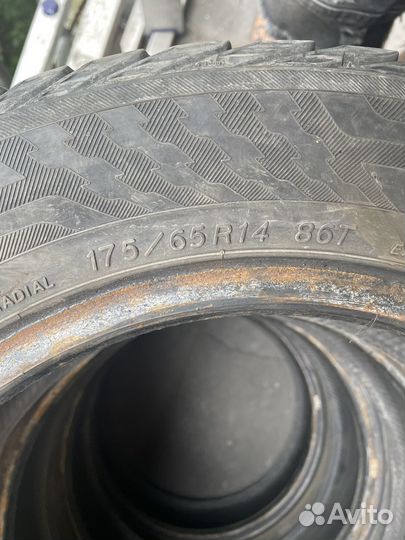 Yokohama Ice Guard Stud IG55 175/65 R14