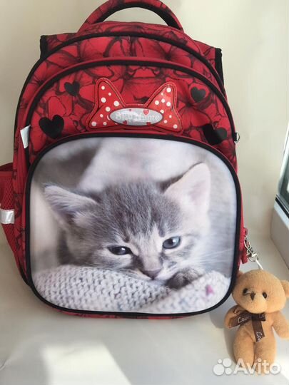 Портфель. Рюкзак школьный