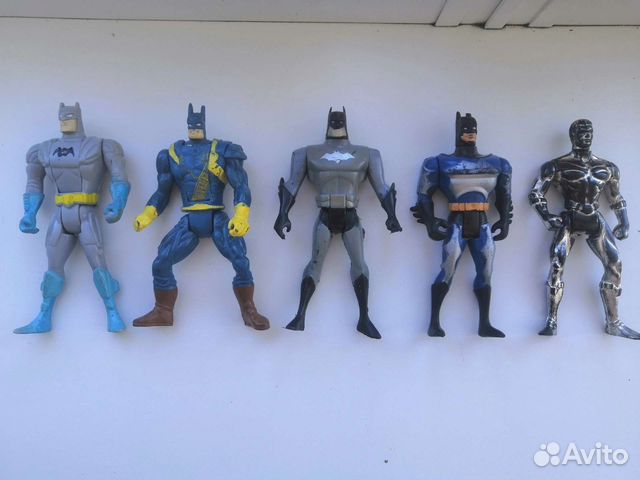 Набор фигурок Бэтменов 90х