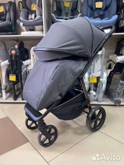 Новая всесезонная коляска Carrello Bravo plus 23
