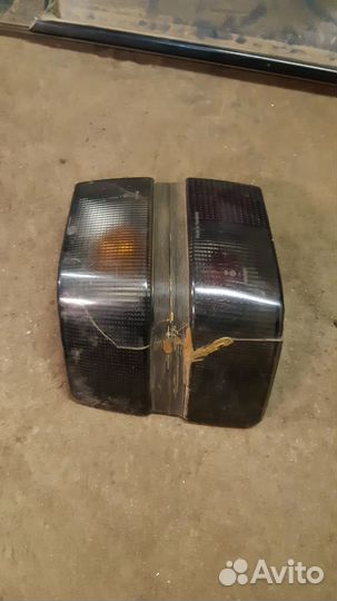 Ауди 100/200, 44 кузов к-т задних фонарей treser