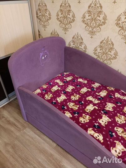 Детская кровать от 3 лет с матрасом бу