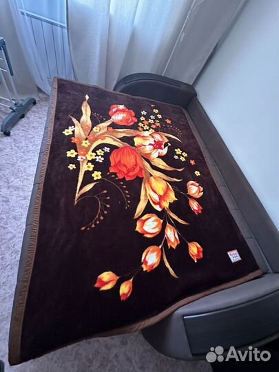 Плед шерстяной новый