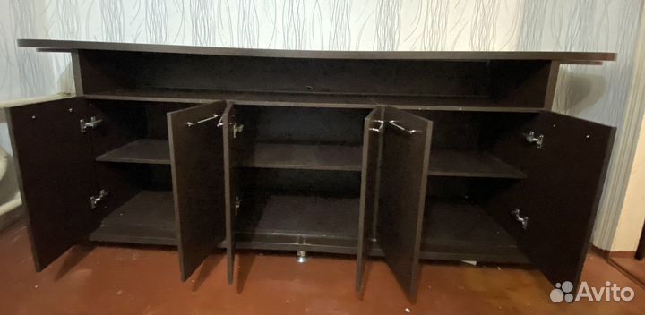 Полка для телевизора