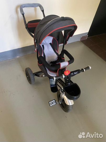 Трехколесный велосипед