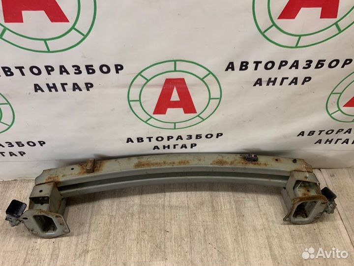 Усилитель бампера Dodge Caliber 2007