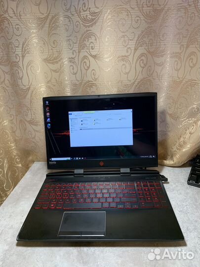 Игровой ноутбук HP omen RTX 2060 / i5 8300 / ssd