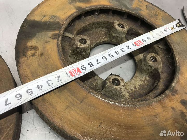 Диск тормозной передний Toyota Town Ace CR41 1997