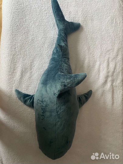 Акула из Икеа большая