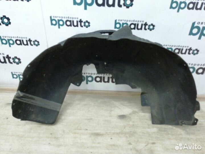 Подкрылок задний правый A2536900630 Mercedes-Benz