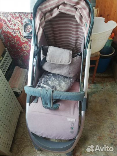 Прогулочная коляска