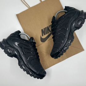 Кроссовки Nike Air Max TN Plus