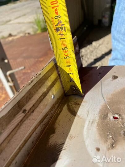 Уголок алюминиевый 130 х 50 мм, длина 143 см