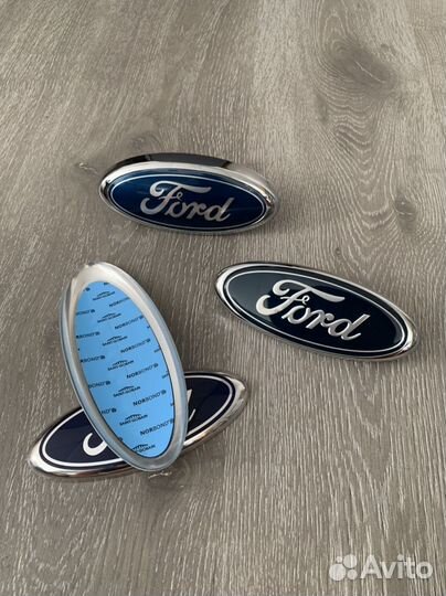 Эмблемы Ford Focus