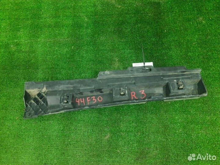 Кронштейн порога правый Bmw 316I F30 N13B16A 2013