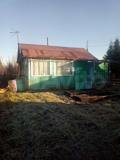 Дача 32 м² на участке 6 сот.