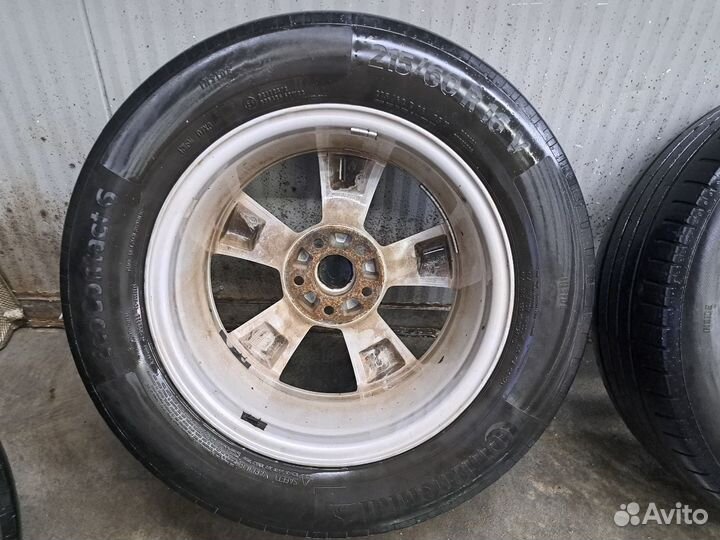 215/60 R16 ContiEcoContact 5 на литых дисках