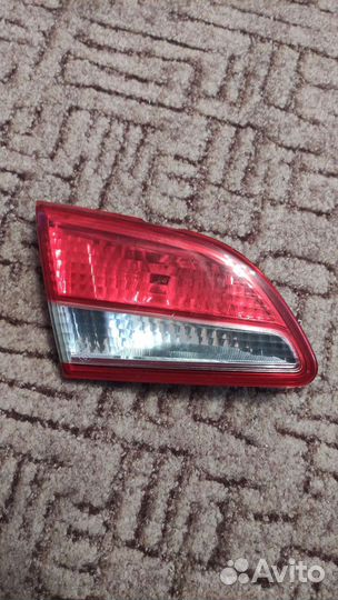 Задний левый стоп ниссан алмера G15