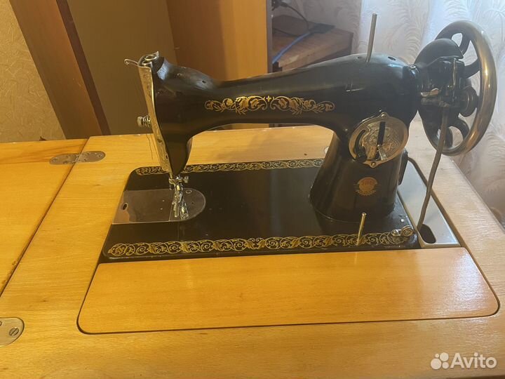 Швейная машинка ножная подольск