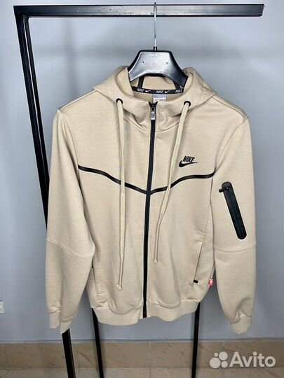 Спортивный костюм мужской nike