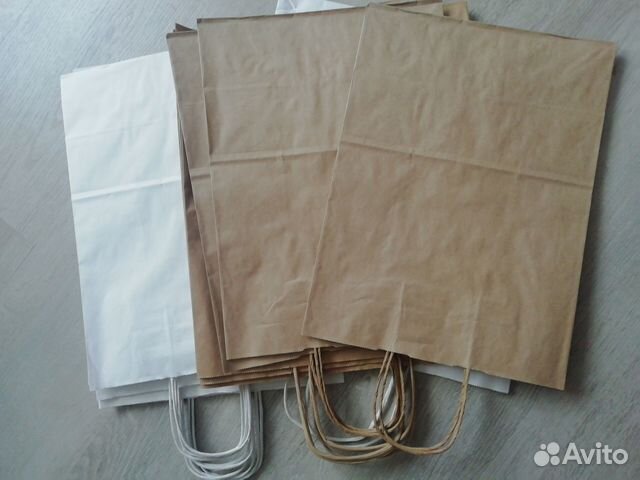 12 бумажных пакетов