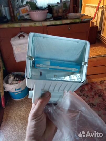 Мощный прожектор