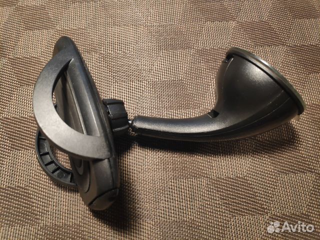 Держатель для телефона в машину