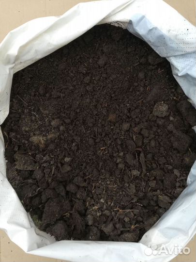 Перегной коровий в мешках