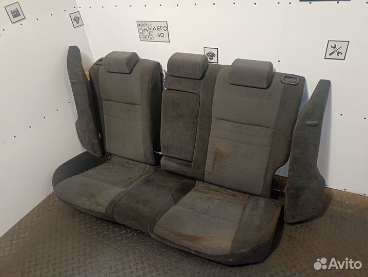 Сиденье салонное для Nissan Primera P12E