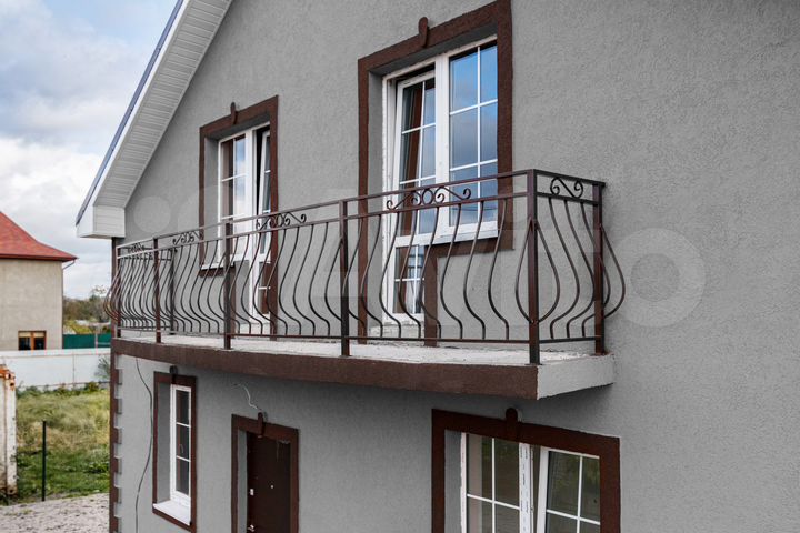 Дом 180 м² на участке 4,7 сот.