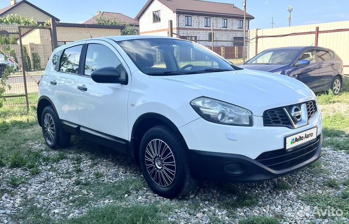 Nissan Qashqai 1.6 CVT, 2012, 243 000 км