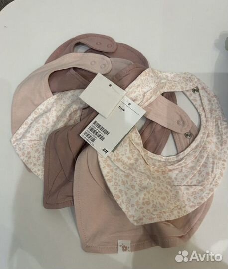 Слюнявчики для девочки H&M набор 6 штук