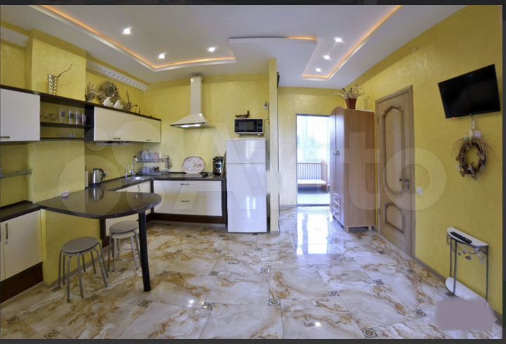 2-к. квартира, 54 м², 2/13 эт.