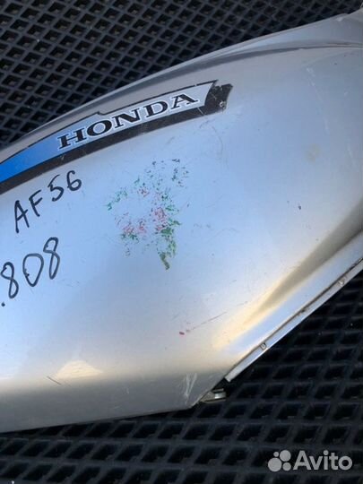 Боковой пластик задний правый Honda Dio AF-56