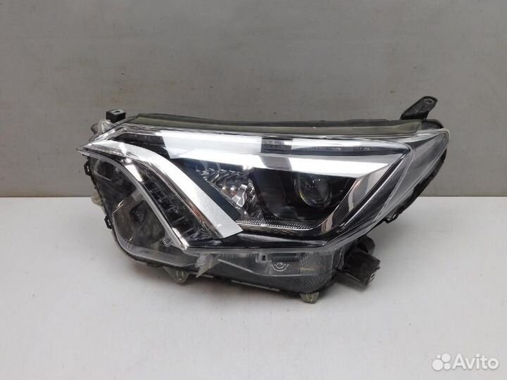 Фара левая Toyota RAV4