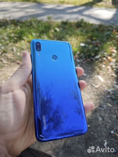 HUAWEI P Smart (2019), 3/32 ГБ