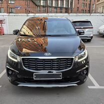 Kia Carnival 2.2 AT, 2020, 69 850 км, с пробегом, цена 2 740 000 руб.