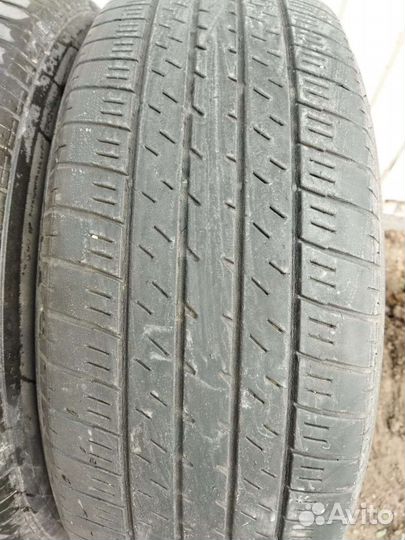 Bridgestone Dueler H/L 33 235/60 R18