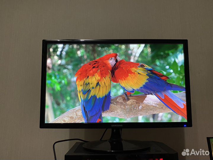 LED монитор samsung s24d332h